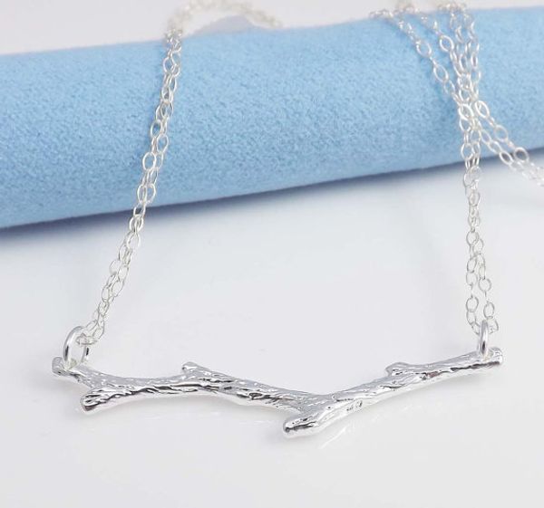 10pcs Gold Silberbaumzweige Halskette Natur Wälder Zweig Halsketten Einfacher Olivenstangen Halskette Pflanze Gliedmaßen Halsketten für Frauen