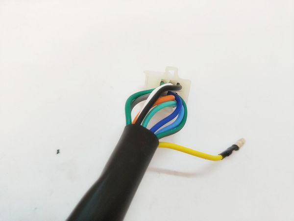 

rialli модел лева Ѭђка пеѬеклаел дѬоелем, пѬинадлежаий Ѭђл мооикла, Ѭђ