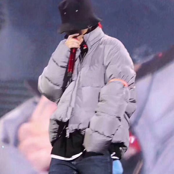 

Down e Parkas lisa002