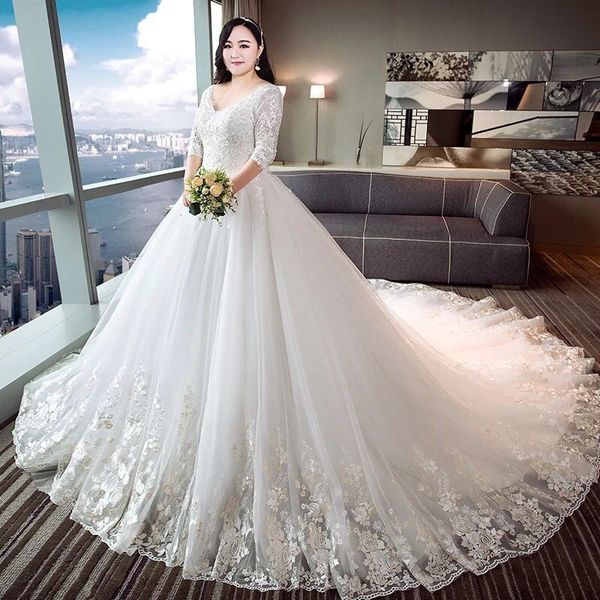 Acheter 2019 Taille Plus Pour Les Femmes De Graisse Robe De Mariée XL 4 XL Spécial En Mariage Belle Dentelle À Manches Longues Col V Up Robe De Mariée