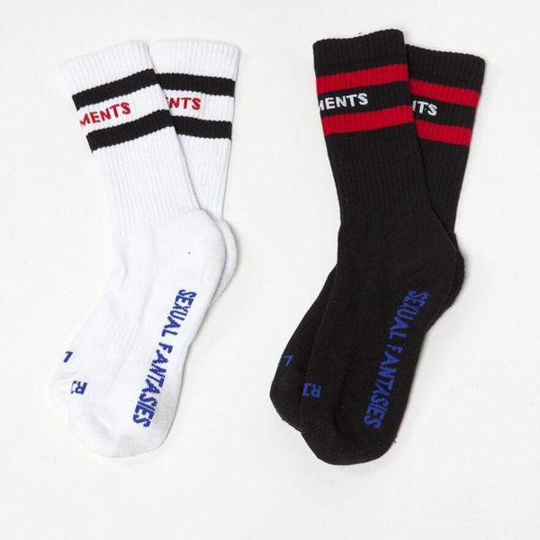 

new style vetements sphort sockings black stockings men's men's opening white print cotton tube the letter in socks jjefu