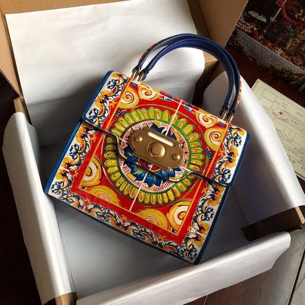 

2020 новый дизайнер роскошных сумок печати натуральной кожи тотализаторов кроссбоди bag бренд дамы сумки на ремне 24 * 13 * 19cm перевозку г