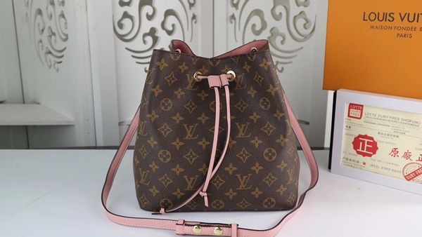 

In 2019 leather fa hion tophigh end men and women g bag handbag houlder bag backpack model m44020 ize26cm22cm17cm