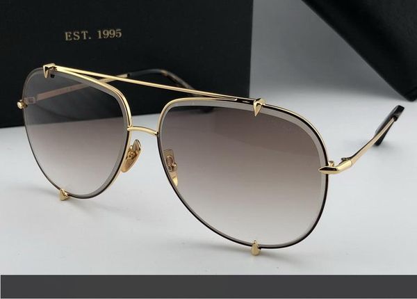 

2018 новые солнцезащитные очки мужчины бренд-дизайнер с пакетом бесплатная доставка солнцезащитные очки квадратная рамка бренд чехол dnum180, White;black