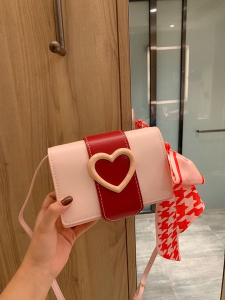 

гоѬа пѬодажа женин ђмки crossbody поланника плеа ђмки епи меок оѬоее кае