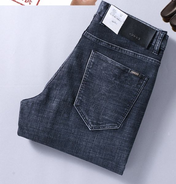 

2019 new designer brand men's jeans wholesale men's trousers ultra-thin spring and summer small straight cylinder low-cost, Blue