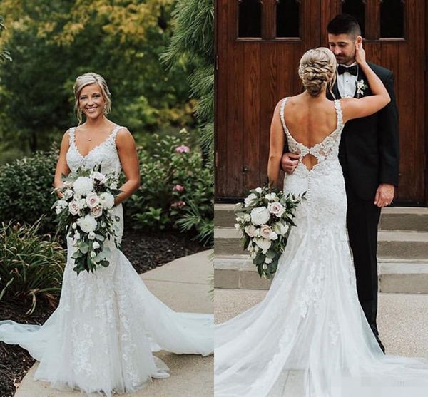 

2020 designer mermaid wedding dresses straps lace applique tulle sweep train hollow back wedding bridal gown plus size vestido de novia, White