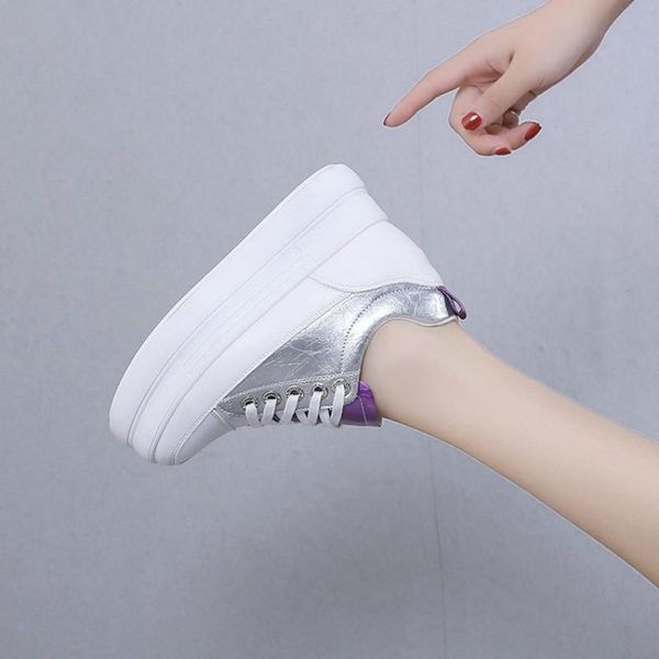 

thick bottom increased light shoes female 2019 new korean version of temperament students harajuku ulzzang tide causal shoes, Black