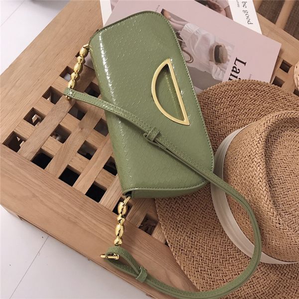 

vintage fish scale messenger bag female new texture handbag for women candy color