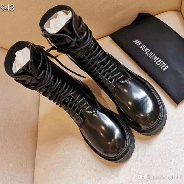 

black martin boots female lace-up genuine female 2019 new british wind boots version of the winter short tube rider boots women fashion wild