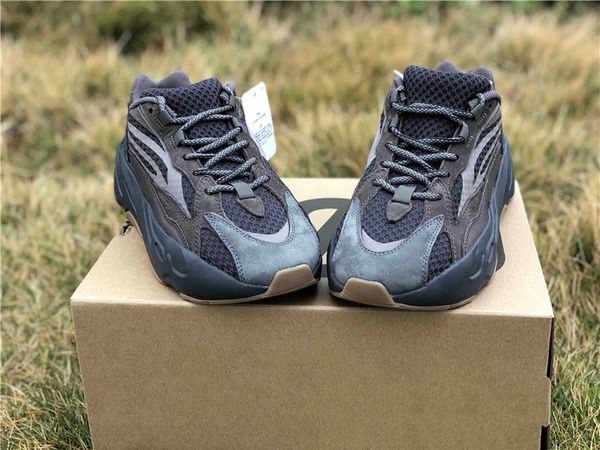 

2019 authentic 700 v2 geode kanye west outdoor shoes for men women runner wave mauve static inertia eg6860 grey sports sneakers with box, White;red