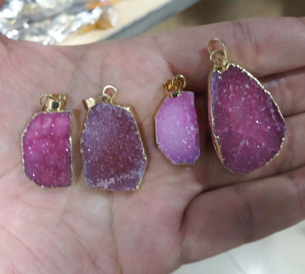 

Jln mixed color druzy agate pendant with gold plated bra chain necklace