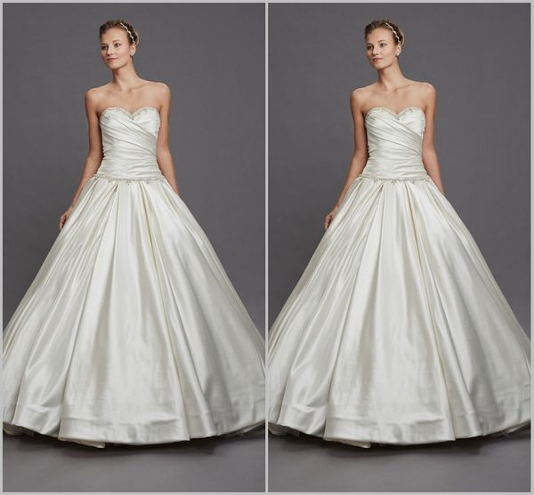 

2019 pnina tornai satin wedding dresses vintage sweetheart bohemian beach bridal gowns beads boho a line wedding dress robe de mariÃ©e, White