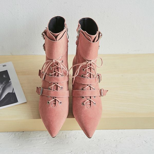 Venda imperdível-3 cores plus size botas femininas de couro de camurça genuína salto alto gatinho bico fino botas curtas com fivela de metal sapato punk