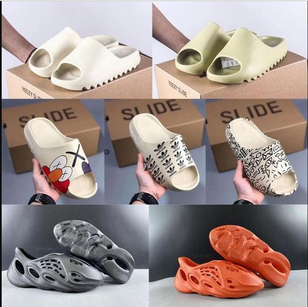 

2020 new sneakers yezzy yezzys foam runner 450 earth brown bone resln resin sandals kanye west men women slide slidestowy#, Black