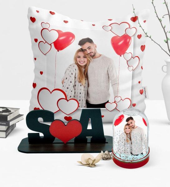 

personalized snow globe with p pillow and letter trinket kit-1 pillow case