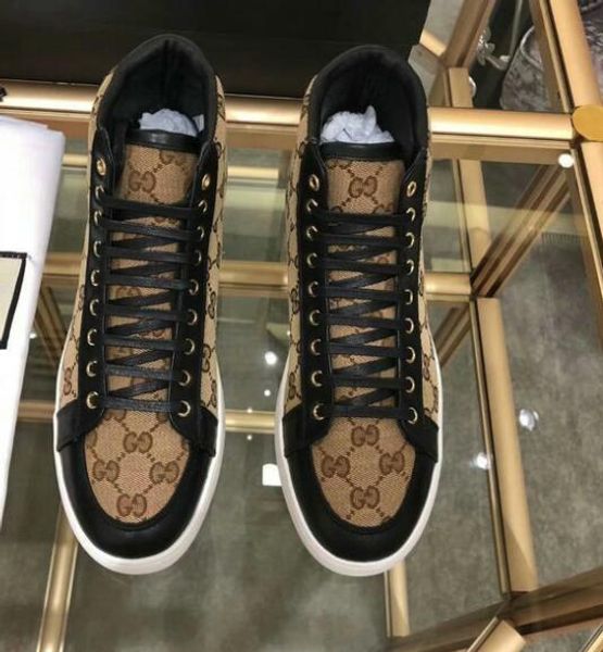 

2020 velvet black men's and women's boutique shoes beautiful thick-soled casual sneakers leather solid color dress #6820 shoes