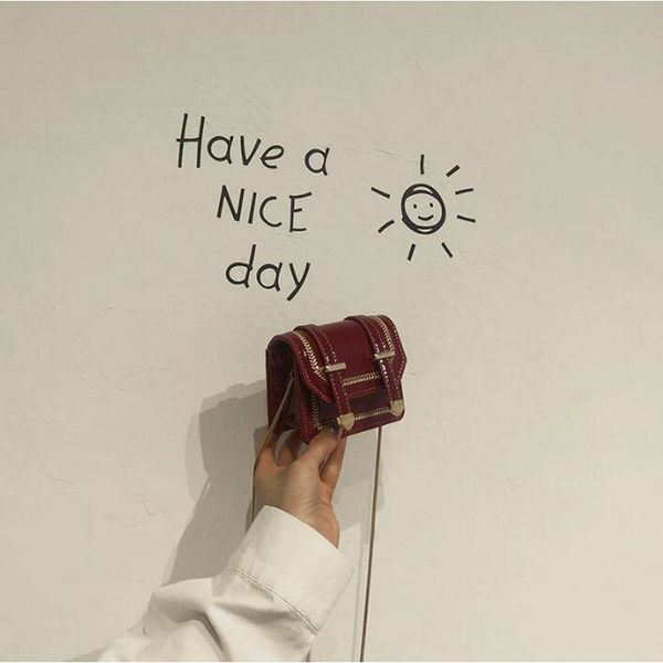 

пђееви мода bling bling плео ђмка ѬеѬо boston mini неболой локђ коелек елеон