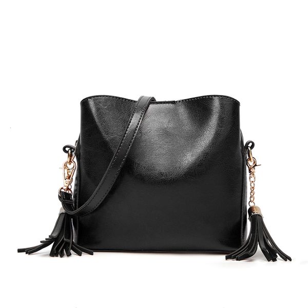 

new retro style tassel bag elegant simple fashion trend women's shoulder bag