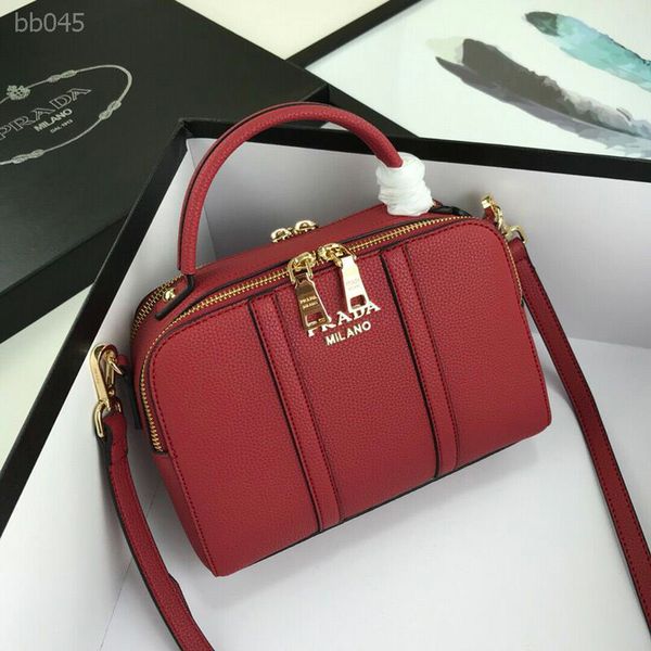 

2019 new fashion girls shoulder bag cute trend bag handbag women handbag autumn new tide fashion classical lady handbag