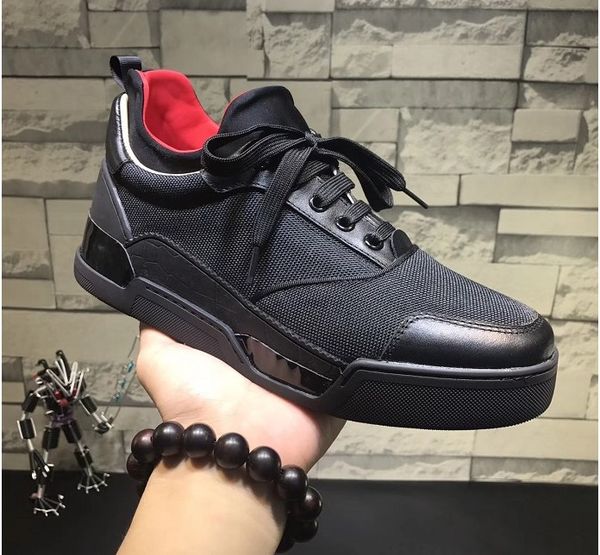 

Sapatos ocasionais att000