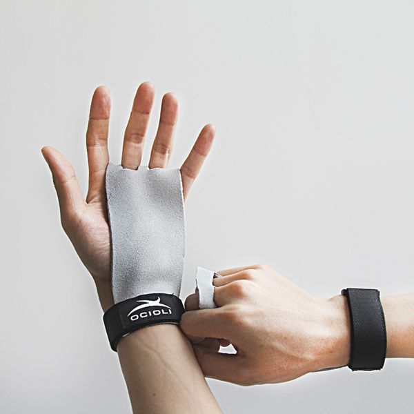 

1 pair hand grip synthetic leather crossfit gymnastics guard palm protectors glove pull up bar weight lifting guantes gym gloves