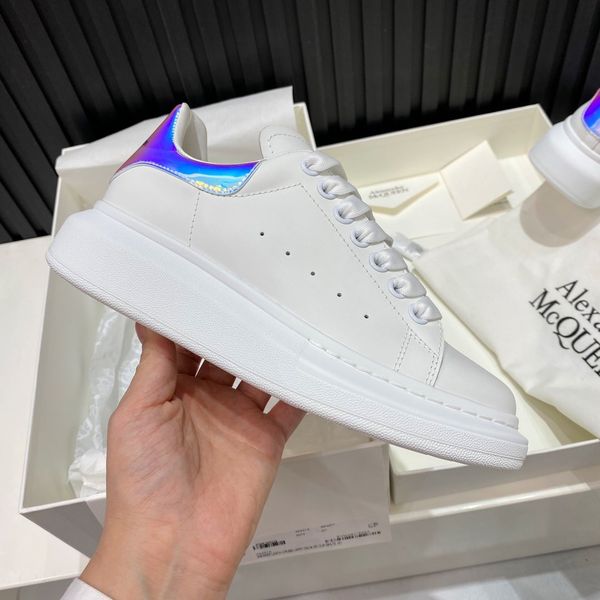 

2019 spring fashion high-end reflective design basketball white shoes lace-up flat shoes sports high-quality men and women casual shoes09
