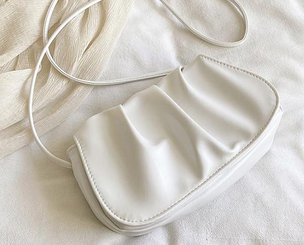 

new 2020 popular new arrival trendy fashion net red messenger wild girl small bag lady