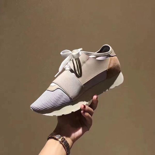 

2019 luxury design brand designer genuine leather men sneakers mens race runners women skateboard shoes white sole womens hundred colorsl14, Black