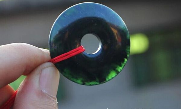 

предохранительная пряжка нефритовый кулон оптом натуральные синие чернила поля зеленая нефритовая пряжка мода пара пара кулон, Silver