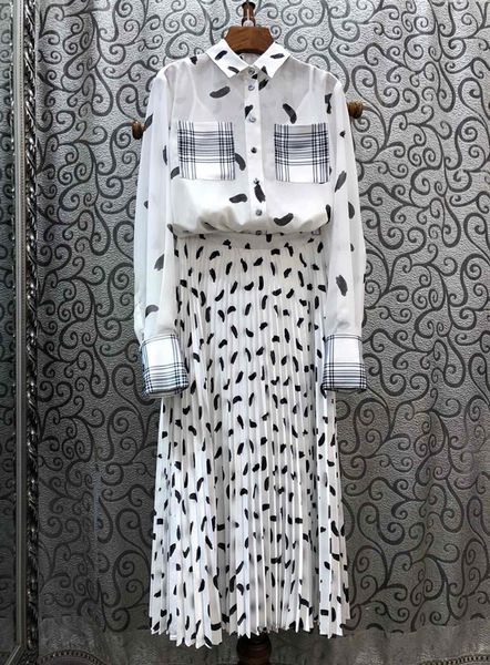 

2020 весна и осень новый стиль женская карманная рубашка + складка юбка набор 0320, White