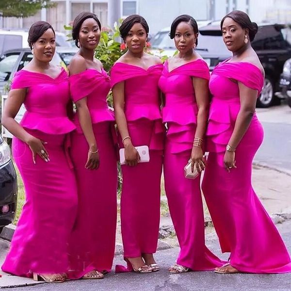 Afrikanische Fuchsia Meerjungfrau Brautjungfer Kleider Plus Größe Off Schulter Schößchen Tiered Stain Trauzeugin Kleid Hochzeit Gast Kleider vestidos