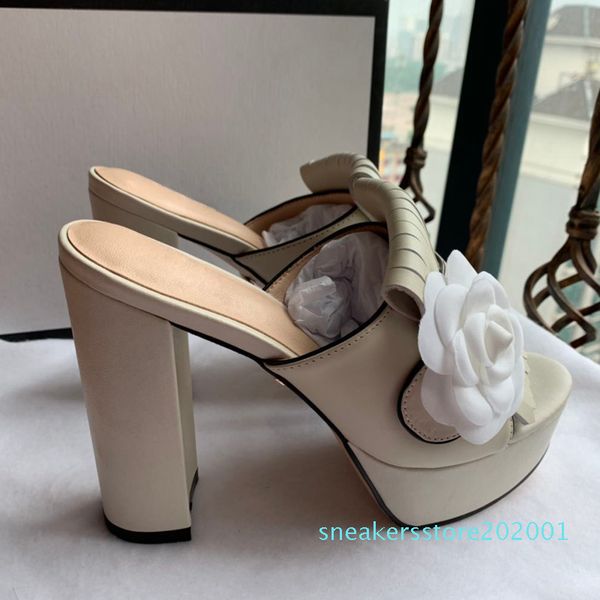 

классические новые женские сандалии с двойными пуговицами в европе и америке в 2019 году взрывоопасная модель мода большой размер сандалии в, Black