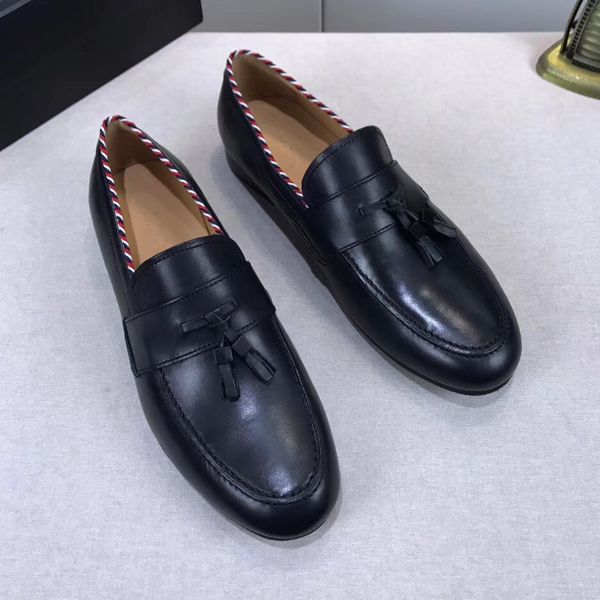 

designer designer men's shoes 2019 luxury atmosphere style men's peas driving shoes men's fashion casual shoes size 38-45 110, Black