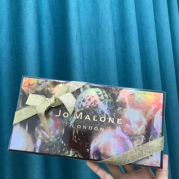 

высокое качество jo malone perfume kit 5 в 1 набор рождество limited edition fragrance parfum spray каждый 9ml бесплатная доставка