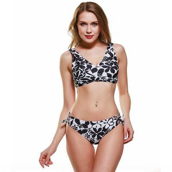 

2019 chest cross wipe chest hard bag bikini bikini swimsuit swimsuit, White;black
