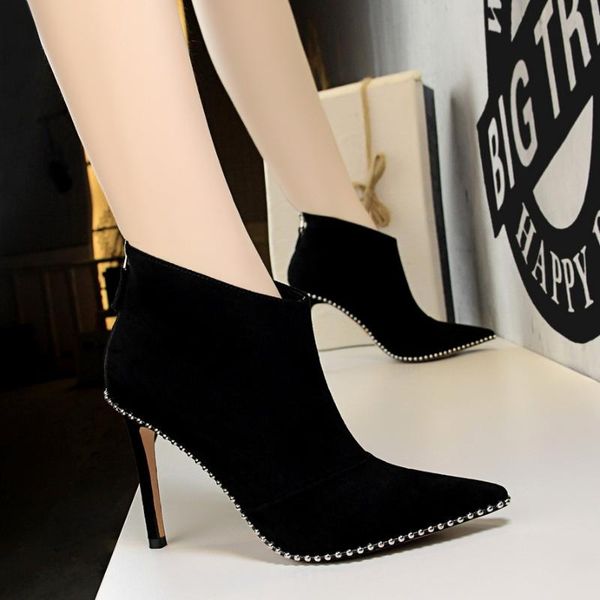 

autumn winter women boots zipper rivet ankle boots 2019 new cowboy pointed toe high heels women shoes size 34-40, Black