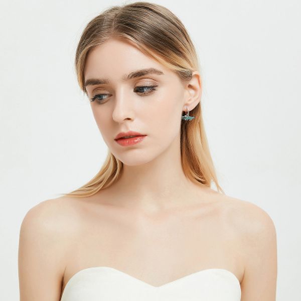 

wholesale- silver green croco asymmetric earring, Golden