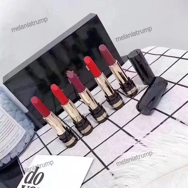 

Lip tick 5pc et makeup black tube lip tick et luxury 5 color lip tick lip cream new hipping