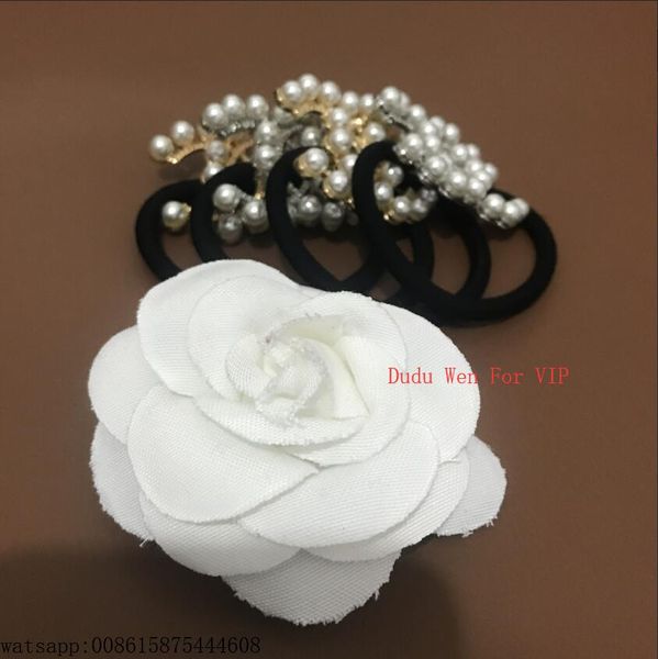 

2019 new fashion c hair tie for ladys collection item luxury hair accessories metal with pearl party gift for souvenirs with parper card