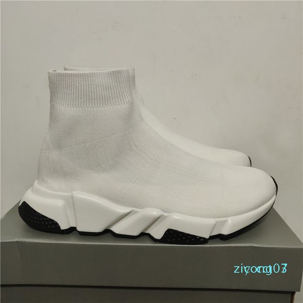 

2020 new designer shoes speed runner trainer black red oreo triple black flat fashion sock casual sneaker aq02 ct03