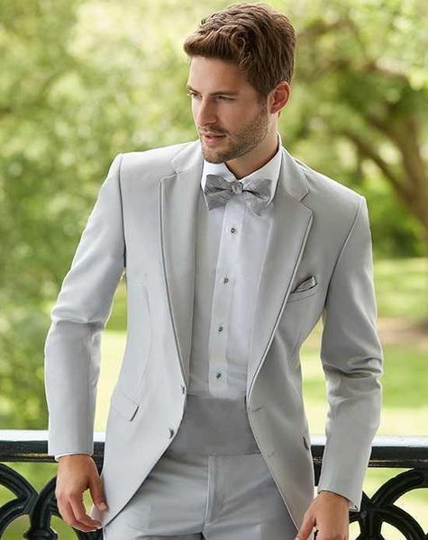 Stile classico Due pulsanti Silver Grey Grey Grey Smoking Notch Bavero Uomo Suits Matrimonio / PROM / Dinner Best Man Blazer (Giacca + Pants + Tie) W258