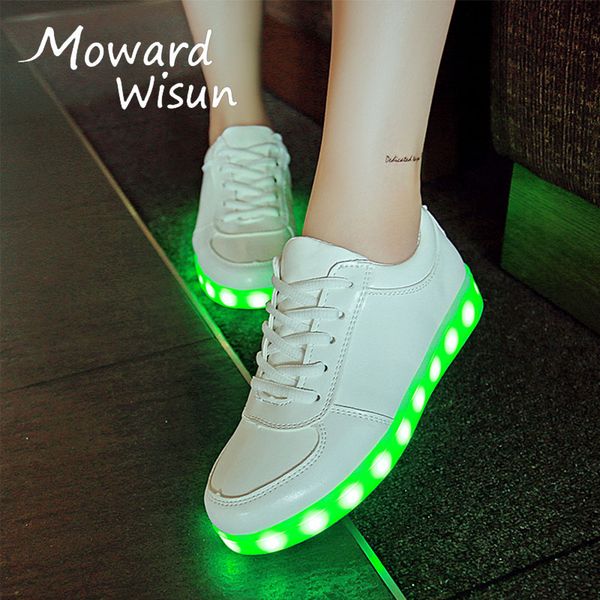 

fashion brand led shoes luminous sneakers glowing boys girls sneakers with light sole kids female basket femme led slippers 35, Black;red