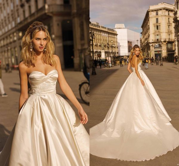 

vintage vestidos de novia berta beach wedding dresses satin appliqued a line sweep train beach wedding dress custom made boho bridal gowns, White