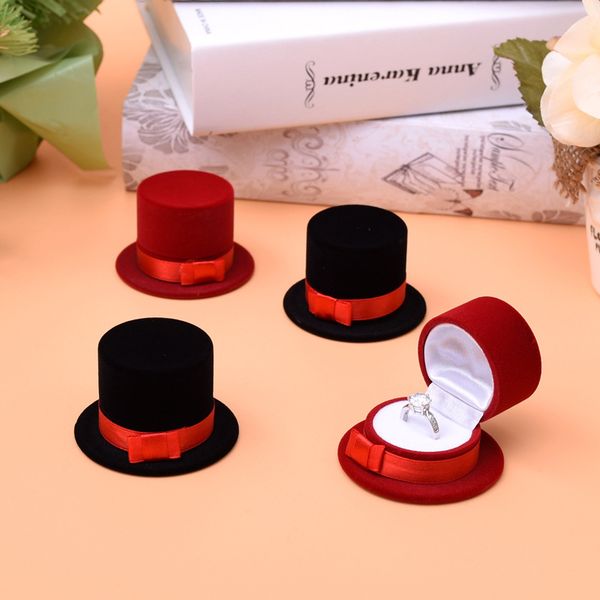 

[ddisplay]velvet black hat shape girls jewelry box lovely ring jewelry standing holder festival cartoon red pendant jewelry case display, Black;white