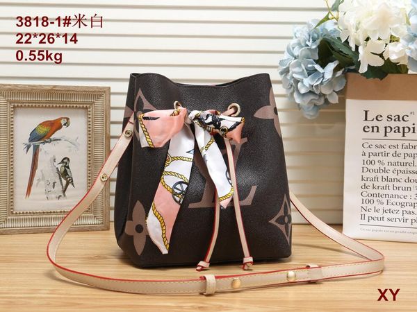 

designer messenger bag metal letter handbag wallet lady messenger bag pu leather shoulder bag 2020 new214