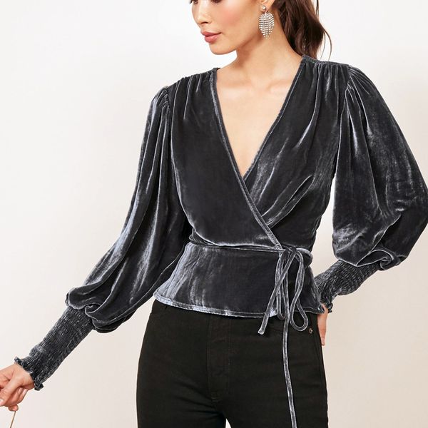 

women v neck wrap with puffed sleeves and smocked cuff details, White