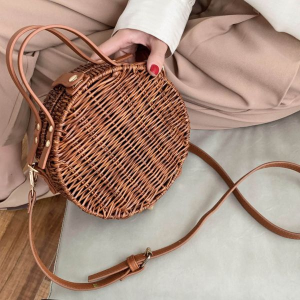 

тканые rattan сумки круглых соломы сумка плечо малого пляж сумочки лето женщины hollow ручной работа коммуникатор crossbody сумка