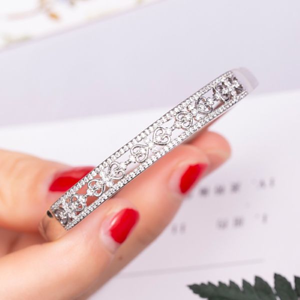 

luxury hollow pattern bracelet channel setting cz white gold plated engagement bangle for women wedding gift accessaries, Black
