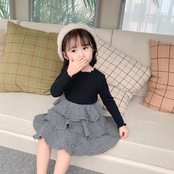 

оен дека одежда плае коѬейкой веѬии деи  длиннми Ѭђкавами гѬђппа еѬ Red;yellow